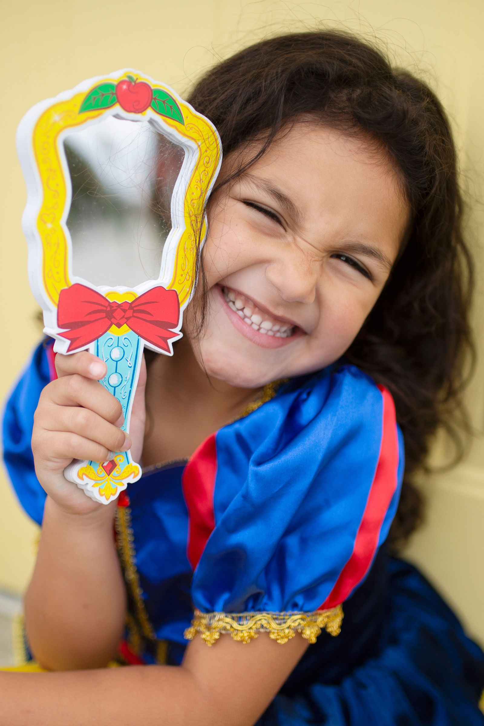 Enchanted Apple Princess Mirror, 6pcs Bundle