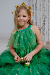 luna lovegood christmas tree dress The dress Luna wore to Slughorn's Christmas party was designed to look like a Christmas tree! What's your favourite Christmas costume from the Harry Potter film series?