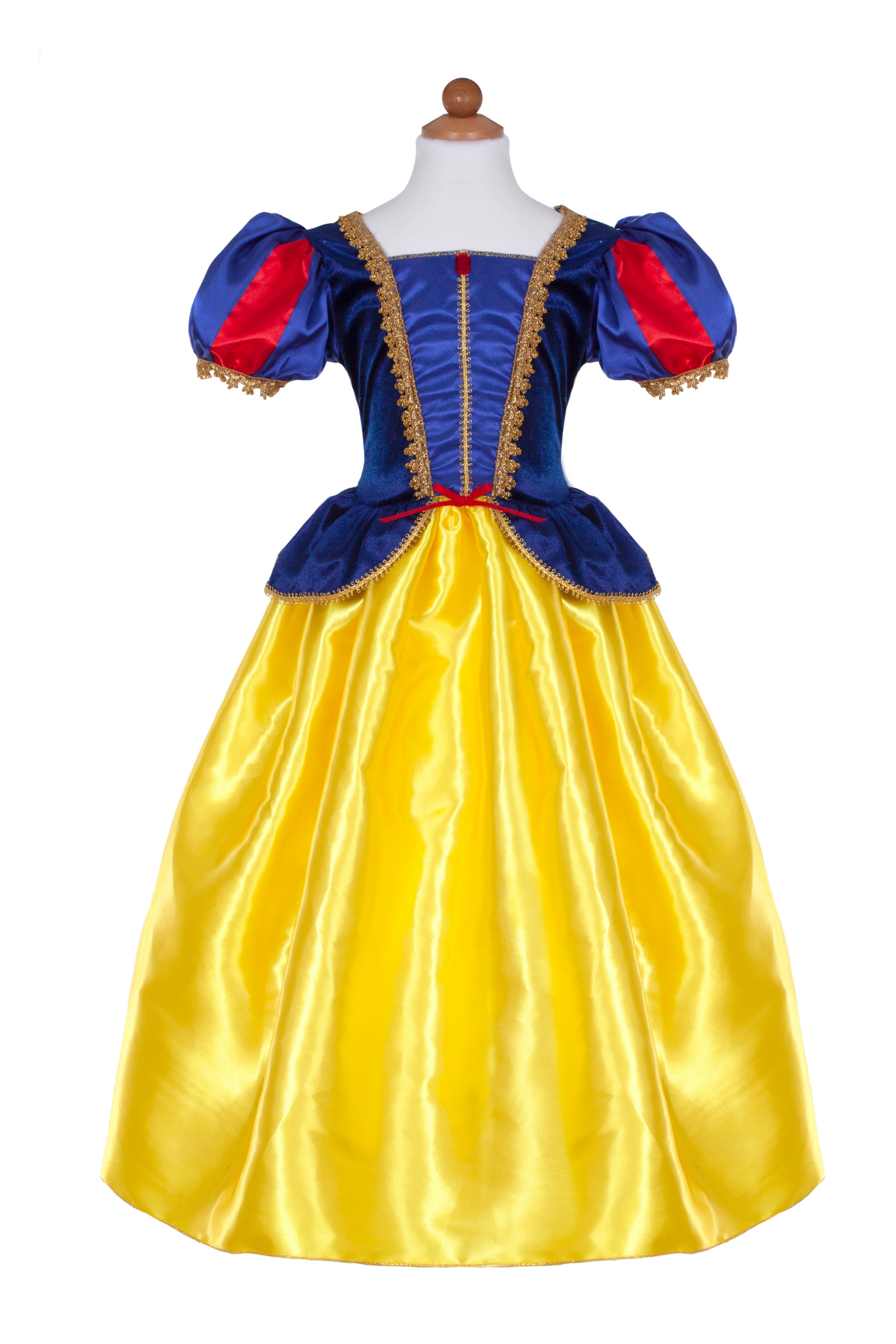 My day as Snow White - Chronically Overdressed